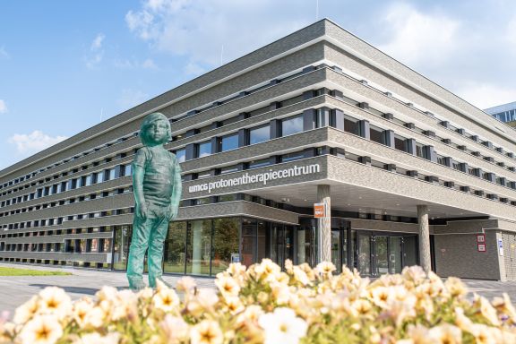 Protonentherapie voor mensen met een hoofd-halstumor blijft vergoed